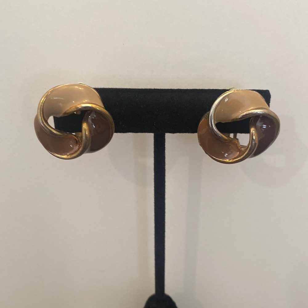 Vintage 2 Tone Costume Clip-on Earrings